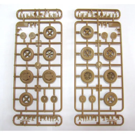 Henschel 33D1, WWII German Army Truck 1/35 ICM 35466