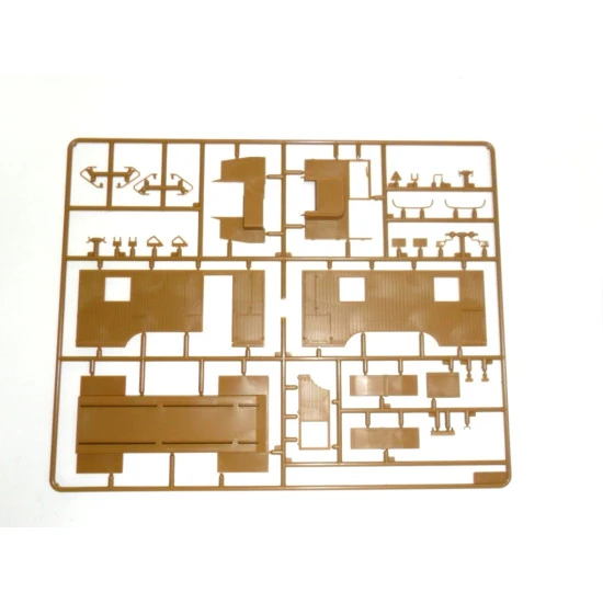 Henschel 33 D1 Kfz.72, WWII German Radio Communication Truck 1/35 ICM 35467