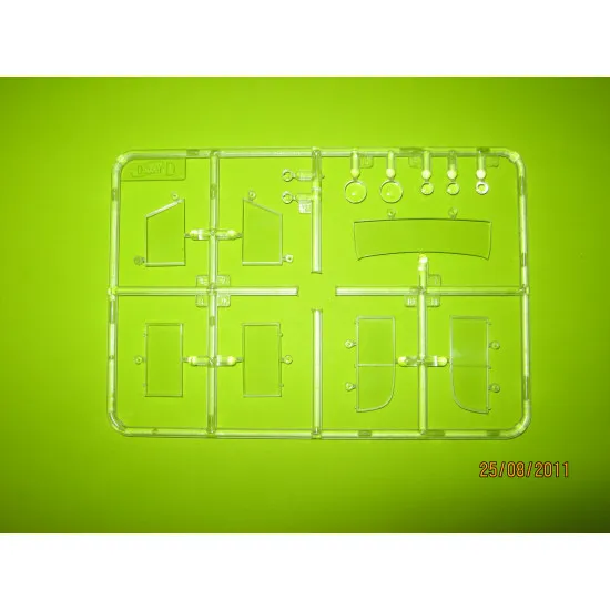 Typ G4 (Kfz.21), WWII German Staff Car 1/35 ICM 35538