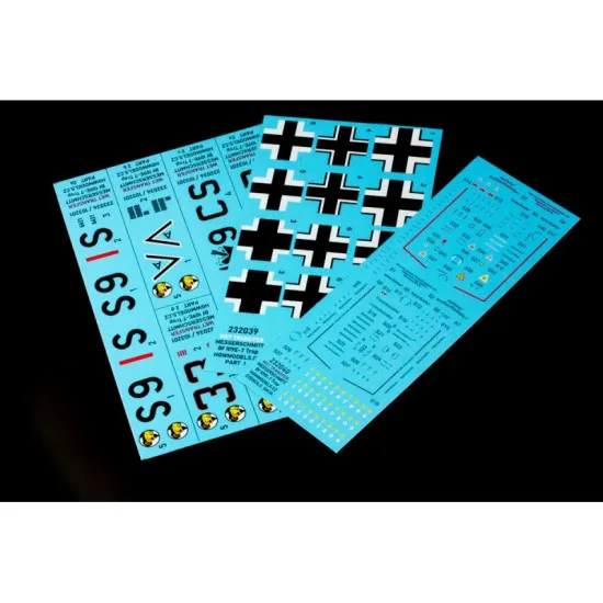 Hgw 103201 1/32 Messerschmitt Bf 109e-7 Trop German Aircraft Plastic Model Kit