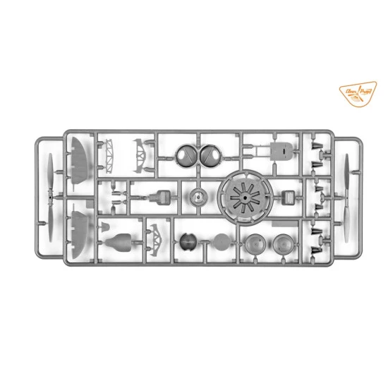 Clear Prop 4813 1/48 I 16 Type 5 In The Sky Of China Plastic Model Aircraft