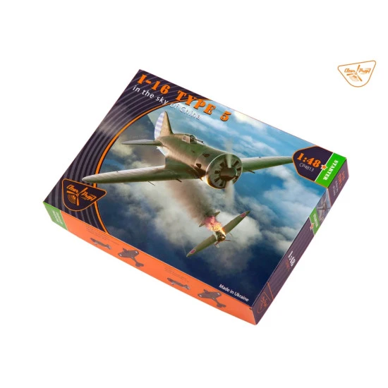 Clear Prop 4813 1/48 I 16 Type 5 In The Sky Of China Plastic Model Aircraft