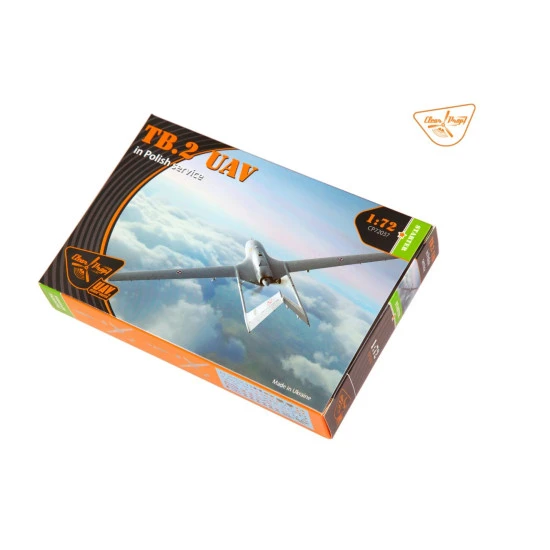 Clear Prop 72037 1/72 Bayraktar Tb 2 Uav In Polish Service Plastic Model Aircraft