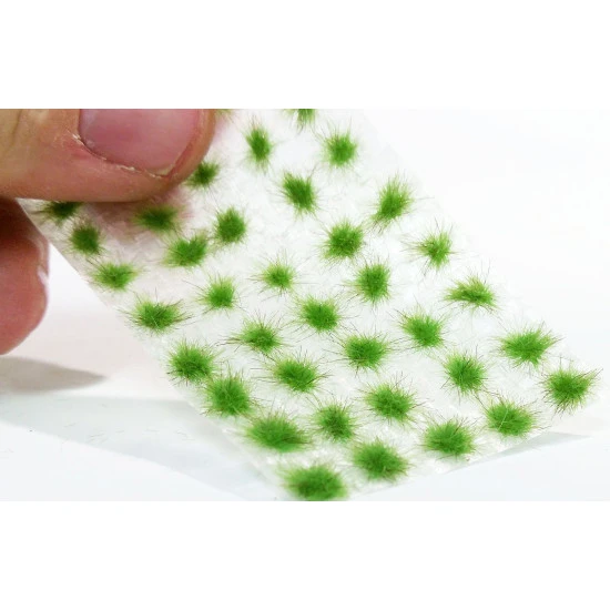 Model Scene 050-21s Small Tufts Spring Diorama Upgrade Accessories