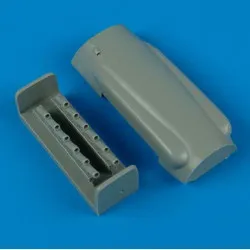 Quickboost 48246 1/48 Spitfire Mk Xiv Cowling And Exhaust Round For Academy