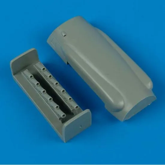 Quickboost 48246 1/48 Spitfire Mk Xiv Cowling And Exhaust Round For Academy