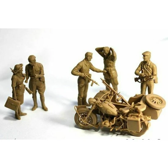 Master Box 3551 1/35 Wwii Maquis French Resistance 1944 Plastic Model