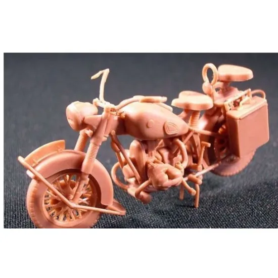 Master Box 3528 1/35 Wwii German Motorcycle Plastic Model