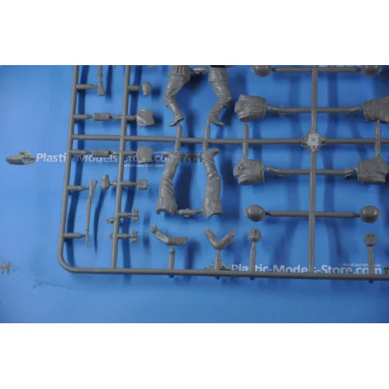 Master Box 3522 1/35 Eastern Front. German Infantry In Action 1941 1942 Plastic Model Kit