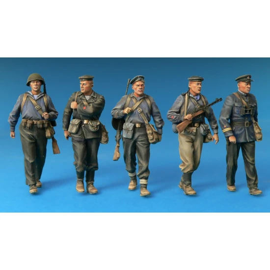 Miniart 35043 1/35 Soviet Naval Troops Plastic Model Kit