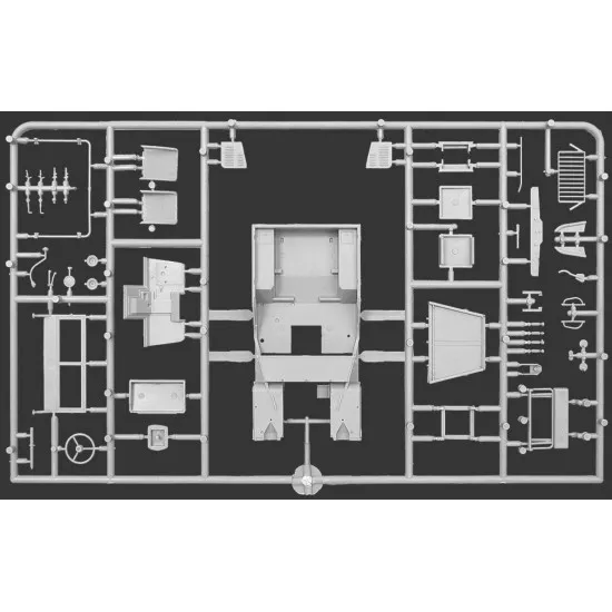 Miniart 35048 1/35 Soviet Command Car W.crew Plastic Model Kit