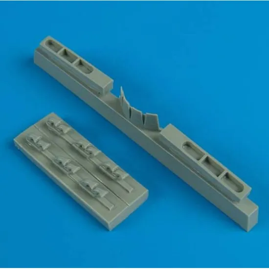 Quickboost 72306 1/72 P-40m/N Warhawks Exhaust And Radiator Flaps For Academy