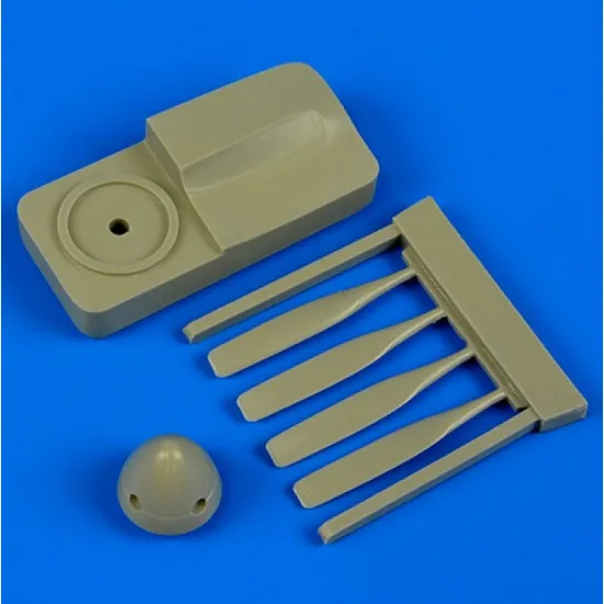 Quickboost 72432 1/72 P-51d/K Mustang Propeller W/Tool For Tamiya Accessories