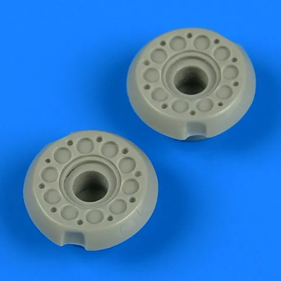 Quickboost 72537 1/72 Heinkel He 111 Front Of Engine For Hasegawa Or Revell