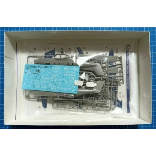 Amodel 72235 1/72 Pilatus Pc 12 47e Passenger Aircraft Plastic Model Kit Amodel 72235 1/72 Pilatus Pc 12 47e Passenger Aircraft Plastic Model Kit