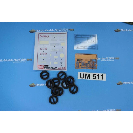 Quadruple Maxim AA MG on GAZ-AA chassis WWII 1/48 UM 511