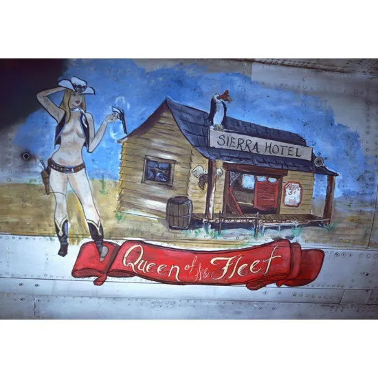 Kits World Kw148161 1/48 F-105d Thunderchiefs Cherry Girl Queen Of The Fleet