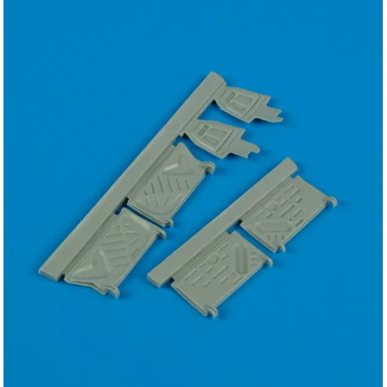 Quickboost 48112 1/48 F4u-1 Corsair Undercarriage Covers Accessories Kit
