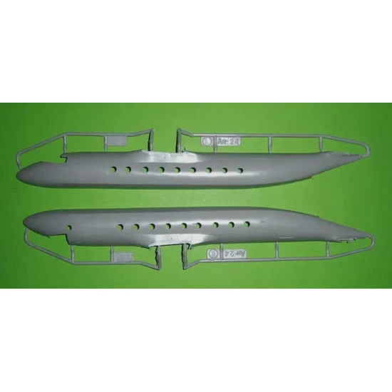 Amodel 72253 1/72 An 24b Poland Ddr Plastic Model Kit