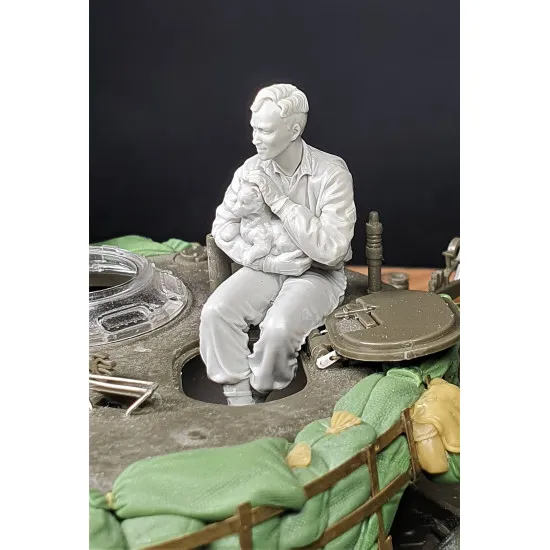 Panzer Art Fi35-148 1/35 Easy Rider Sherman Tank Loader Resin Model Kit