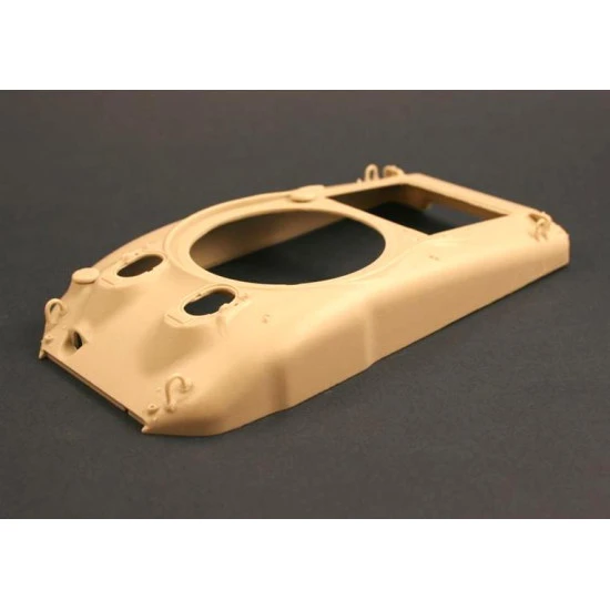 Panzer Art Re35-100 1/35 M4a1 75 Final Hull With Cast In Applique Accessories