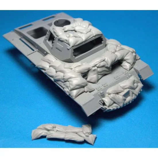 Panzer Art Re35-284 1/35 Heavy Sand Armor For Pziii North Africa Accessories Kit