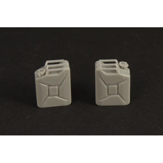 Panzer Art Re35-301 1/35 Wwii German 20l Canisters Late Pattern 12pcs