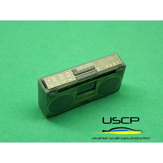 Uscp 24a025 1/24 Sharp Gf-9191 Boombox Resn Kit And Photo-etched Parts