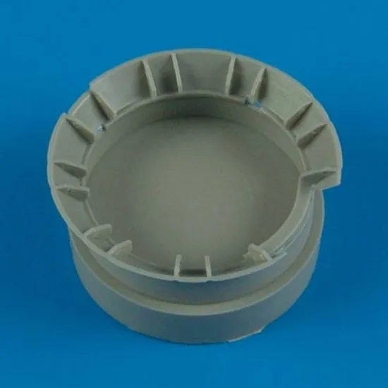 Quickboost 72320 1/72 F4u-1 Corsair Engine Cowling Flaps For Tamiya