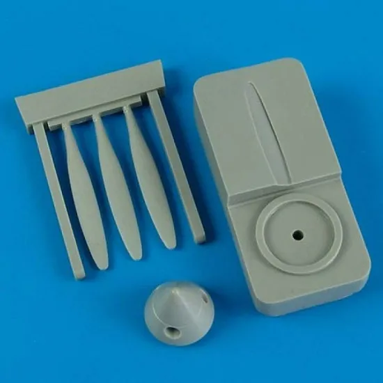 Quickboost 72364 1/72 P-40b/C Propeller W/Tool For Airfix Accessories Kit