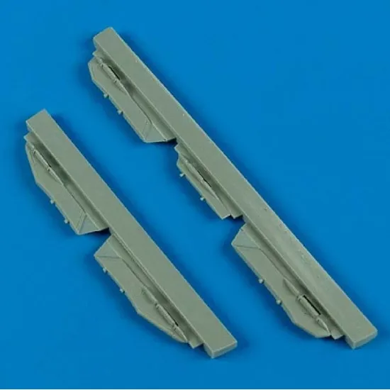 Quickboost 72390 1/72 Frs.1 Sea Harrier Pylons For Airfix Accessories Kit