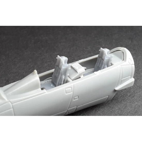 Rise144 Models Rm030 1/144 F-15 Aces Ii Seat Revell Kit 2x Accessories Kit
