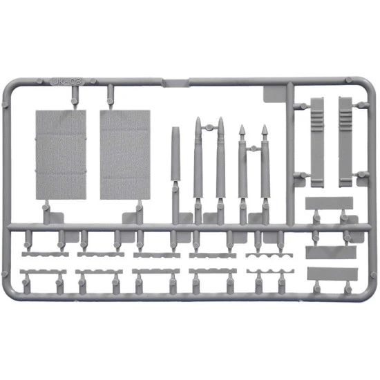 Soviet tank crew at work. Special Edition 1/35 Miniart 35153