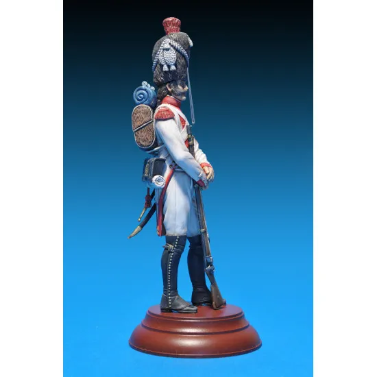 Imperial guard Dutch grenadier. Napoleonic Wars. 1/16 model kit MiniArt 16018
