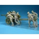 SOVIET ARTILLERY CREW ON MANEUVER 1/35 Miniart 35081