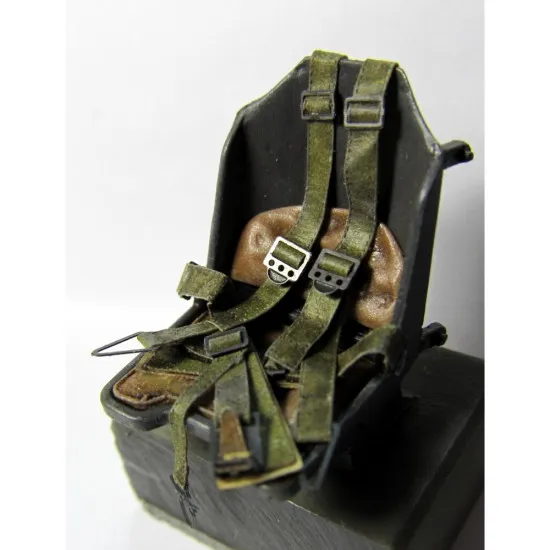 Hgw 132502 1/32 Seatbelts Luftwaffe Fighters Late Accessoreis For Aircraft