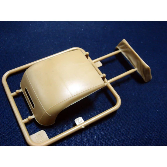 Typ 170V. Cabrio Saloon 1/35 Miniart 35103