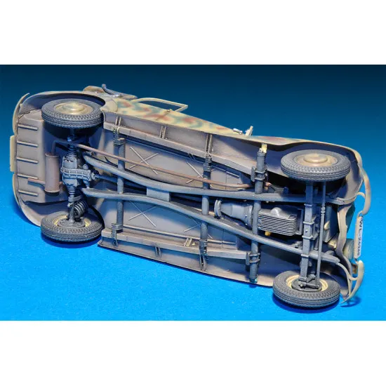 STAFF CAR 170V. CABRIO 1/35 Miniart 35107