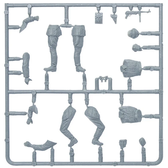 Kfz.70 (MB 1500A) German 4x4 car with crew 1/35 Miniart 35139