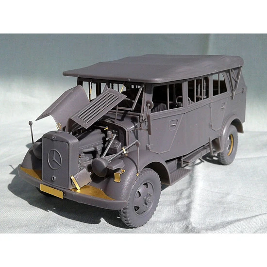 L1500A (Kfz.70) German personnel car 1/35 Miniart 35147