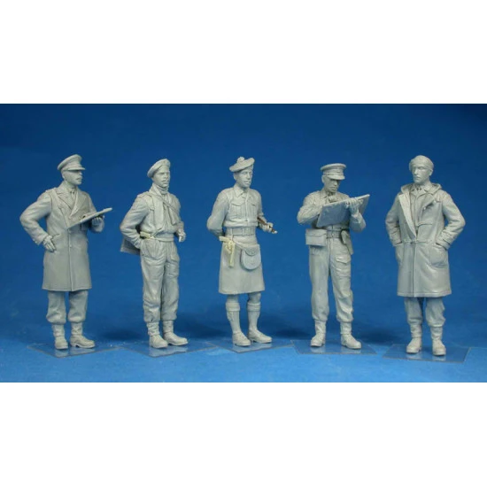 WWII British officers 1/35 Miniart 35165 WWII British officers 1/35 Miniart 35165