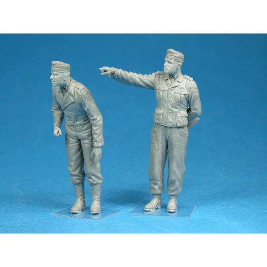 German tank crew 1/35 Miniart 35167