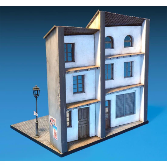 Norman street 1/35 Miniart 36045