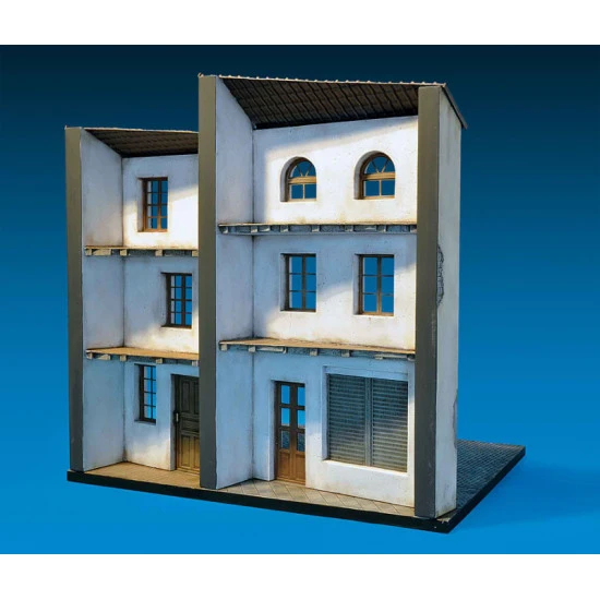 Norman street 1/35 Miniart 36045