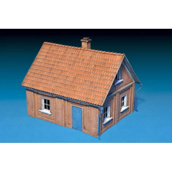 Village House 1/72 Miniart 72024