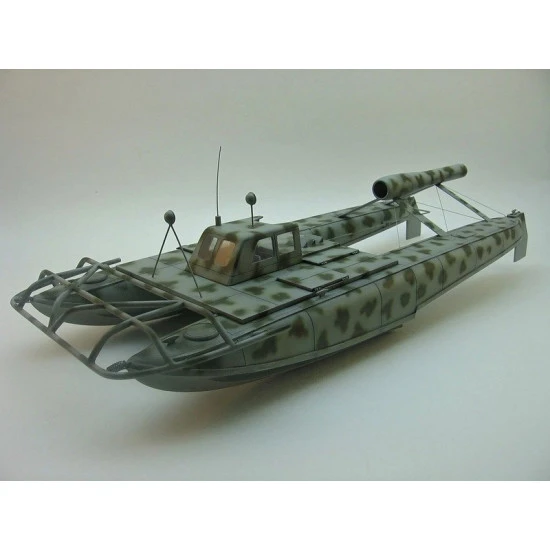 German sprengboot Tornado 1/35 Micro-Mir 35-010