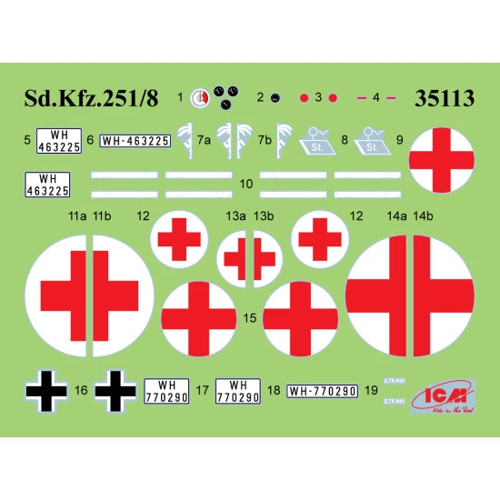 Icm 35114 1/35 Krankenpanzerwagen Sd.kfz.251 8 Ausf.a Wwii German Ambulance With Military Medical Personnel