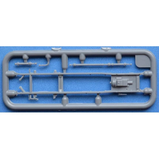 Ace 72589 1/72 134in Panel Van Mod.1939 Plastic Model Kit