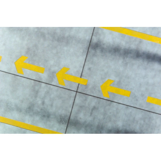 Kelik Ks20003 1/20 Pit F1 Pitstop Type 1 Base Acrylic 3 Mm 180.357 Mm 210 G For Any Model Adapted For Box Master Tools 09815