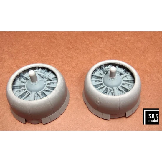 Sbs 48090 1/48 B-17 F/G Early Engine And Cowling Set For Hk Models Kit Sbs 48090 1/48 B-17 F/G Early Engine And Cowling Set For Hk Models Kit